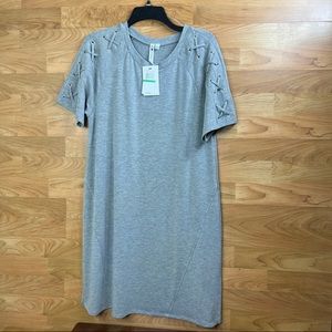 Cable & Gauge Hathergrey Size Large Dress with Sleeves that look Braided